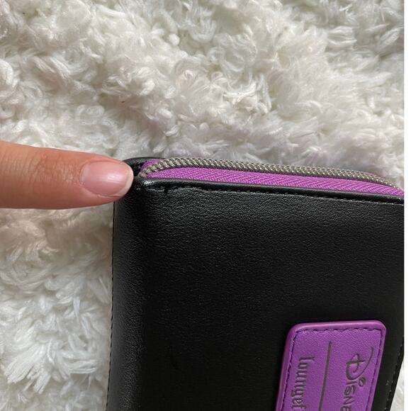 Loungefly Disney Stitch & Scrump Trick Or Treat Mini Zipper Wallet NEW Halloween - Picture 7 of 8